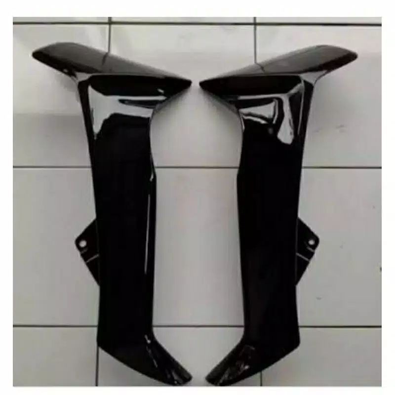 Sayap Luar Yamaha Fiz R Warna Hitam Merah Marlboro Maroon Silver Hijau Botol Biru Kuning bahan abs
