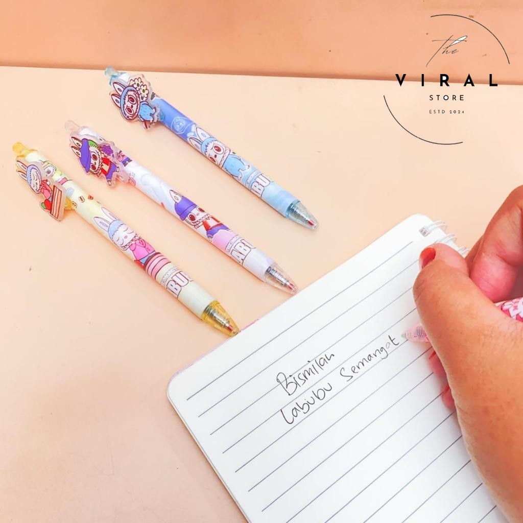 

THE VIRAL STORE PENA CETEK 1PCS GAMBAR LABUBU BOLPEN PENA MEKANIK TERMURAH ALAT TULIS KANTOR BAGUS LUCU IMUT BISA COD