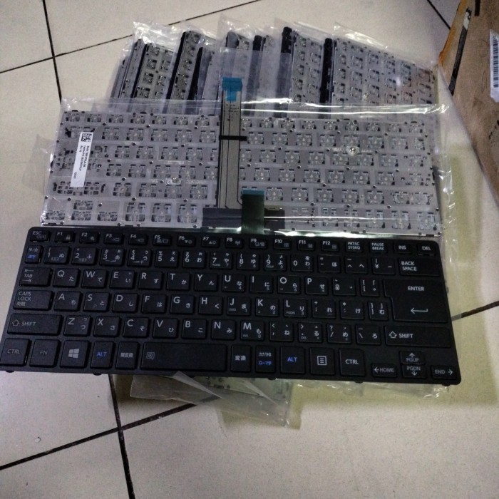 Keyboard Toshiba r73/a