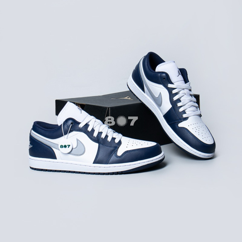 Air Jordan 1 Low Wolf Grey Midnight Navy