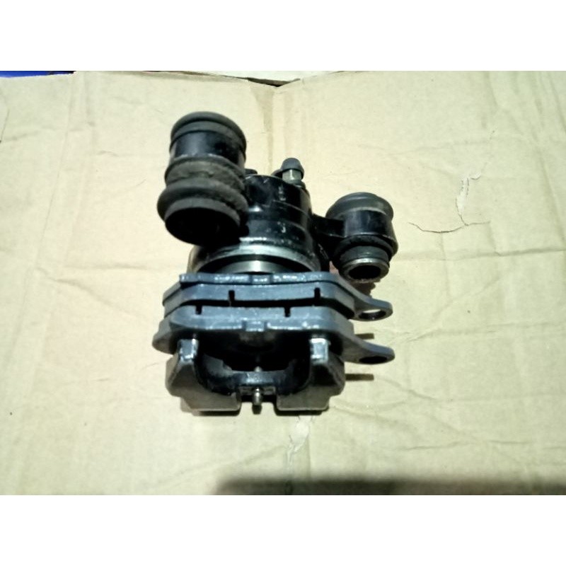 kaliper rem depan Mio lama original