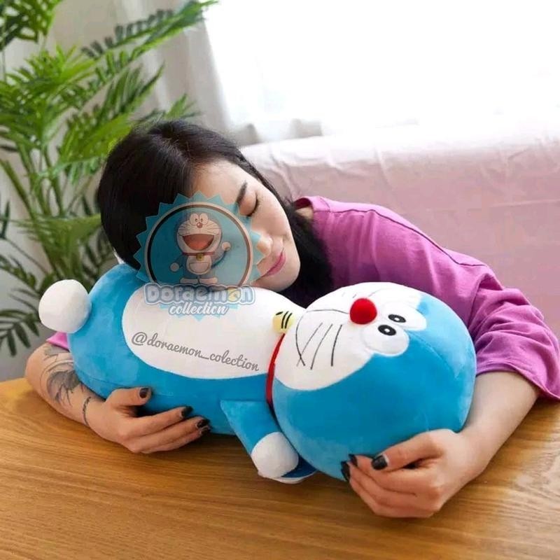 Guling Karakter Doraemon ukuran 60cm Guling Boneka karakter Doraemon Bahan premium Lembut