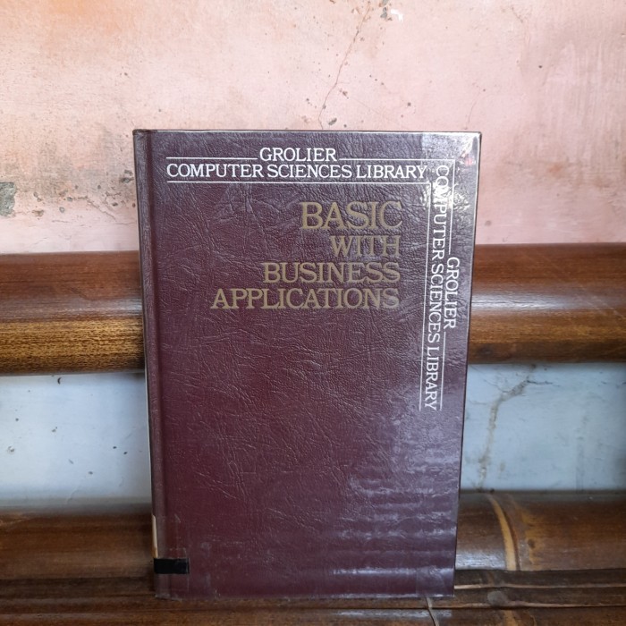 Buku  HC  Import Basic With Business Applications Grolier Computer Original Preloved