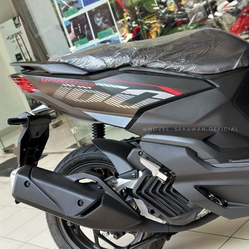 Tersedia Striping lis sticker standar ORI honda new vario 160 cbs 2023 hitam doff stiker vario 160 2