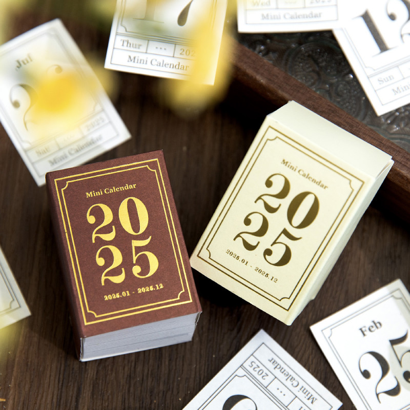

Yoofun 365 days Mini Desktop Calendar Table Calendar Memo Planner Scrapbooking Decor Material Papers Office Stationery