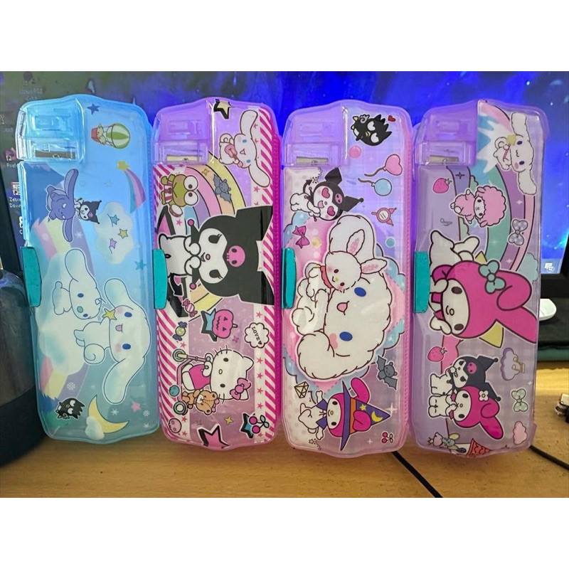 

(TOS) KOTAK PENSIL SANRIO MURAH MAGNET 2SISI TEMPAT ALAT TULIS ATK STATIONERY VIRAL GP65090
