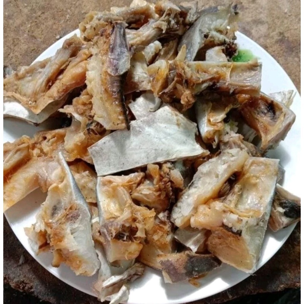 

Tulang Ikan Asin Jambal Roti termurah