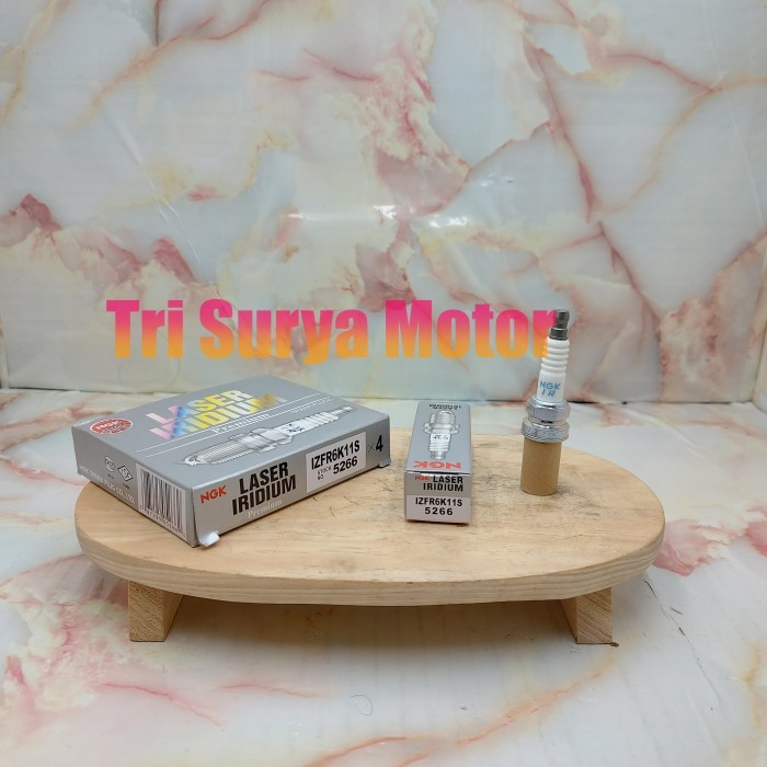 Part cod Busi iridium honda jazz rs/freed/jazz vtech NGK