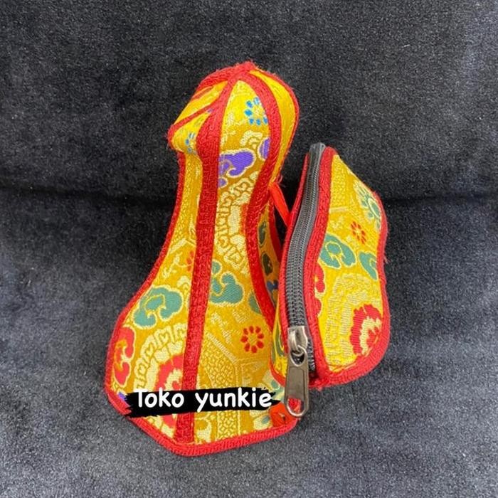 Alat Sembahyang Sarung Vajra & Genta Nepal