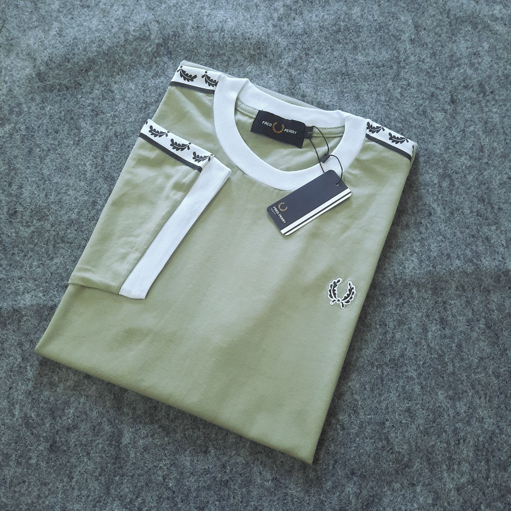 Kaos fred pery tapped T-shirt fred pery baju fred pery
