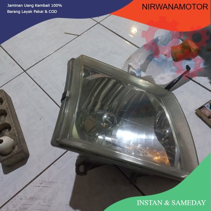 Head lamp Ford  Ranger Everest  2002 sd 2006 original