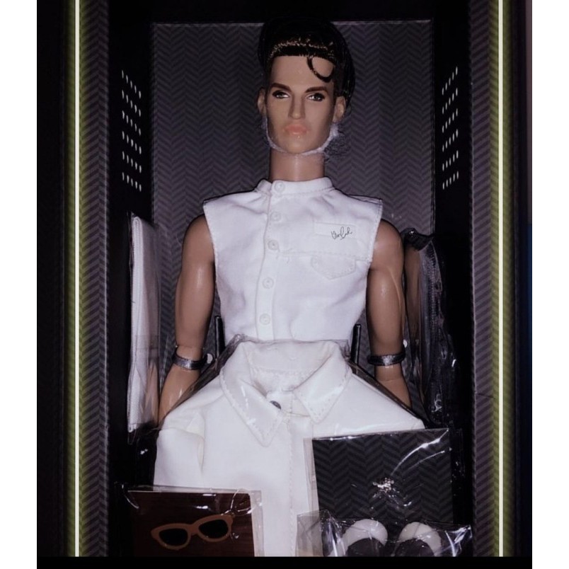 Mainan boneka Integrity toys