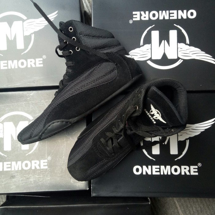 Sepatu Squad Sepatu Gym Sepatu Fitnes Sepatu ONEMORE