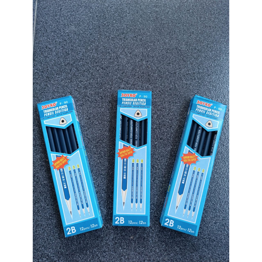 

PENSIL KAYU HITAM KULIT BIRU SEGITIGA MEREK JOYKO P 90 1 PAK ISI 12 PCS