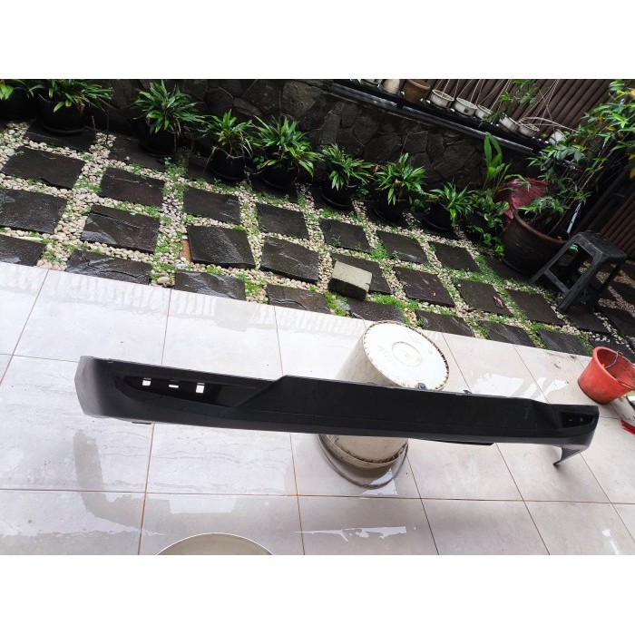 Bodykit Bumper Belakang Daihatsu Rocky Original