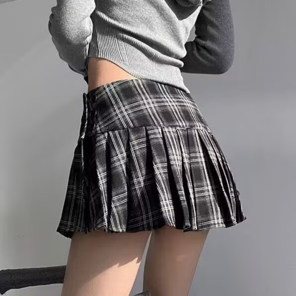 Rok lipit wanita rok pendek gaya Korea rok A-line seksi rok kotak-kotak