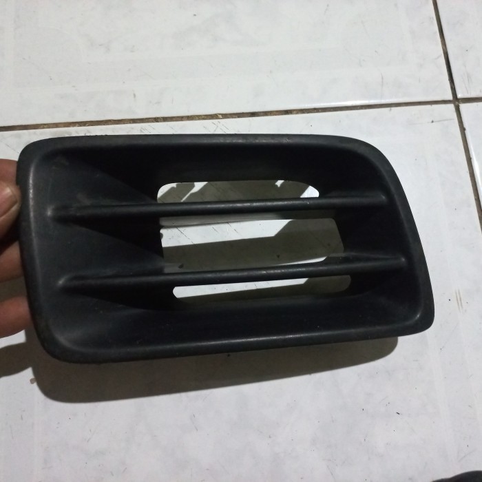 Cover Lampu Kabut Foglamp bemper Nissan serena C24 ORIGINAL