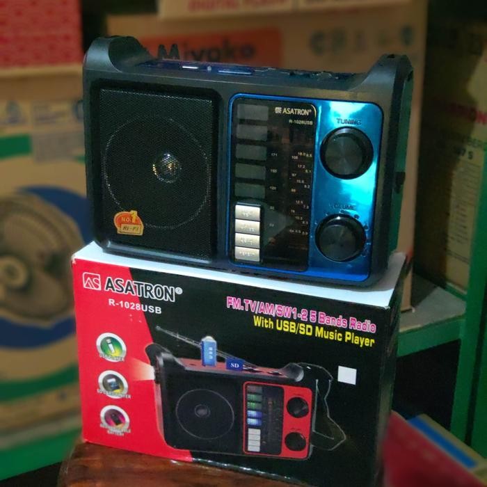 TERLARIS Radio Asatron di lengkapi Senter fitur lengkap