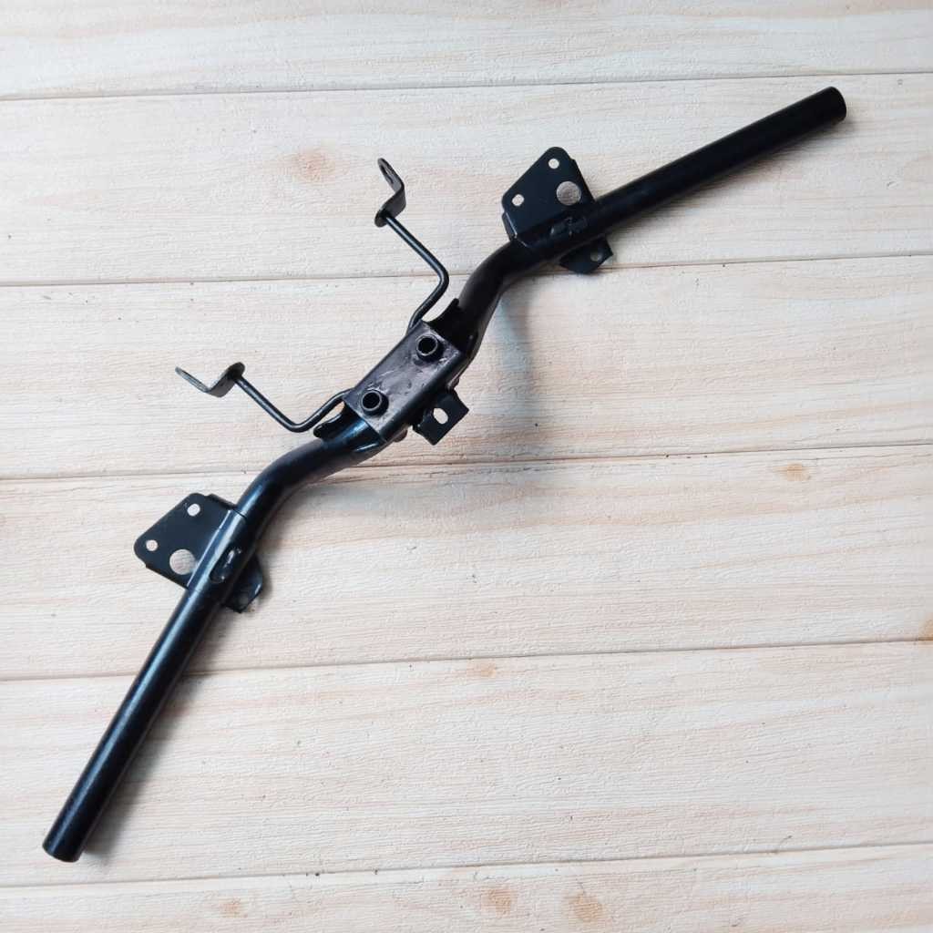 RANGKA STANG STIR STANG STIR HONDA C 700 C 800 /COD