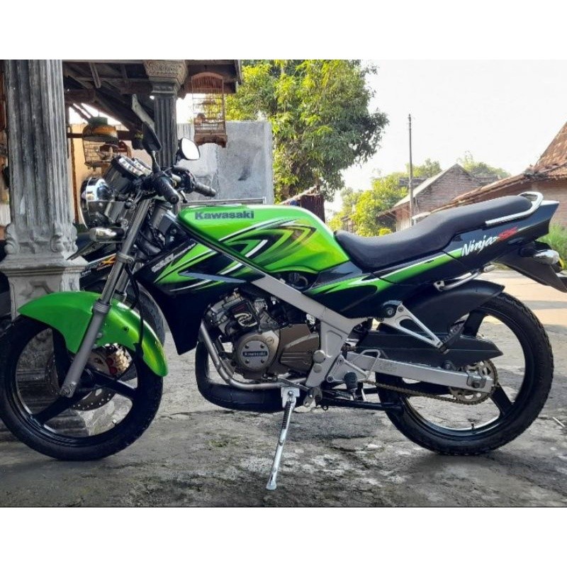 (BAYAR DITEMPAT) striping ninja ss 2010 hijau stiker standar Ori kawasaki ninja ss hijau 2010 kualit