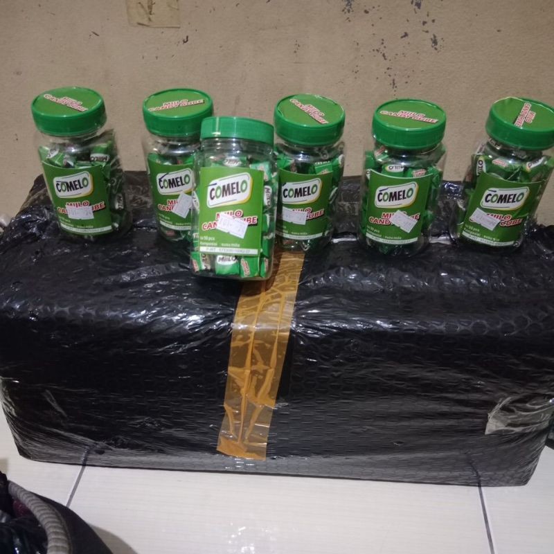 

COMELO BOTOL 1 (SATU) DUS