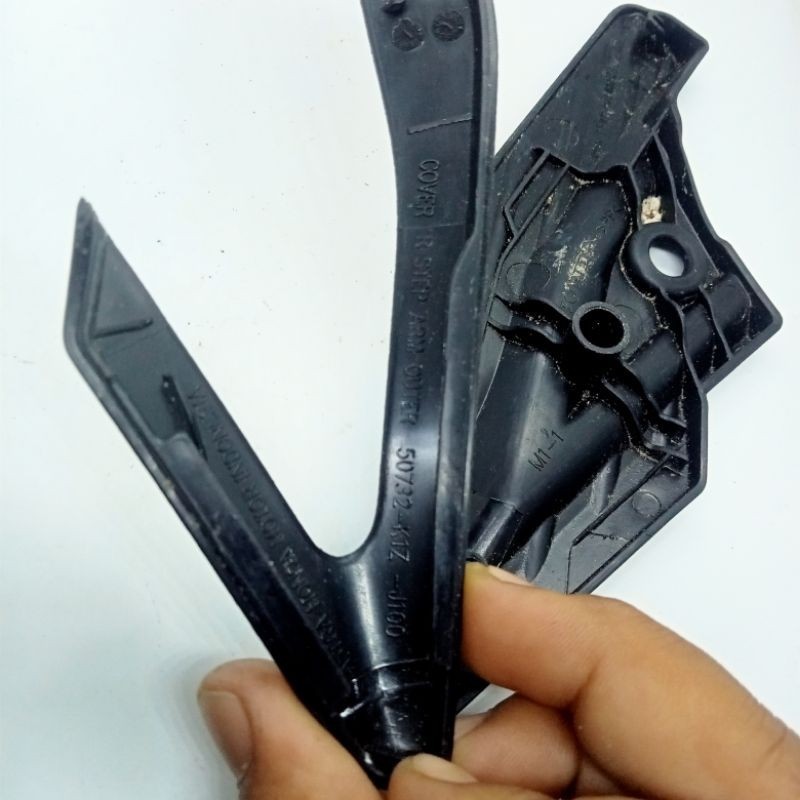COVER BODY FOSTEP STEP PIJAKAN KAKI BELAKANG HONDA PCX ORIGINAL