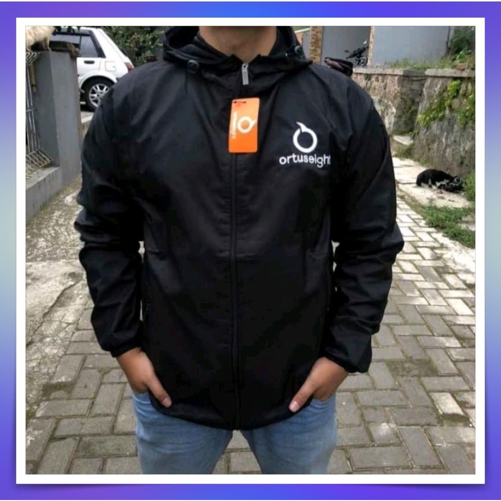 Promo Jaket Parasut Pria Ortuseight Running Sport Olahraga / Jacket Sporty Warna Hitam Ortus Termura