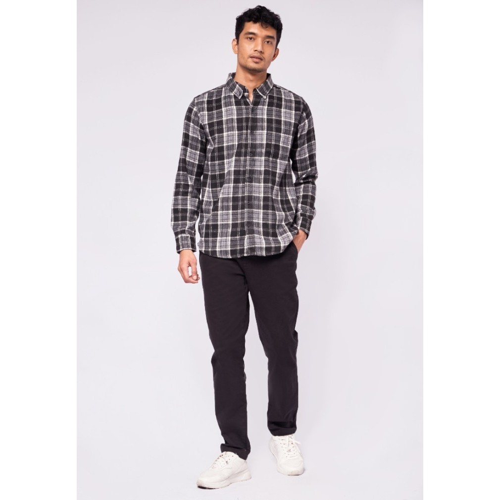 Tirajeans Chinos Pants TLP220S10008F22 Black - Hitam, 30