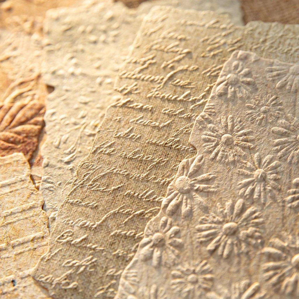 

Journamm 28pcs Vintage Reliefs Texture Paper DIY Scrapbooking Collage Materials Decor Junk Journal Aesthetics Scrapbook Paper