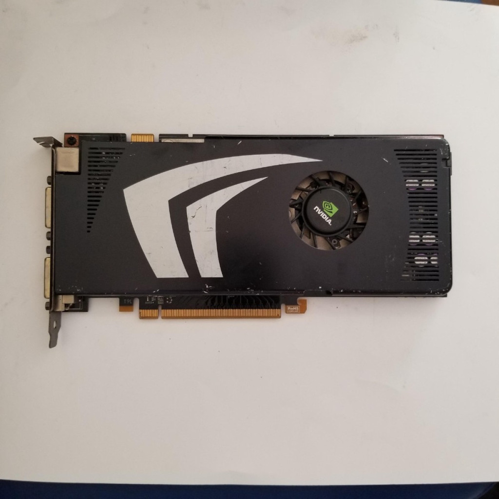 NVIDIA GeForce 9800 GT 9800GT 512MB GDDR3 256 Bit Minus Tak Tampil