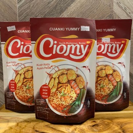 

CIOMY Bundling 3 Chicken Spicy Pouch Cuanki Instant Lebih Hemat
