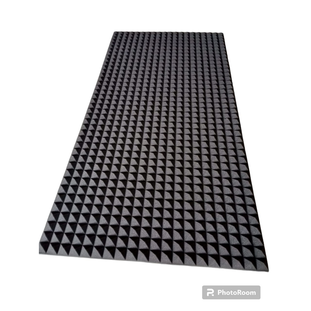 Busa Peredam game Piramid