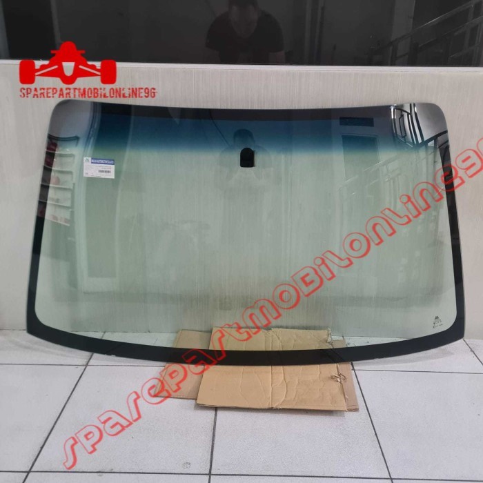 Kaca Depan Suzuki Grand Escudo 2.0 2001 2003 Mulia