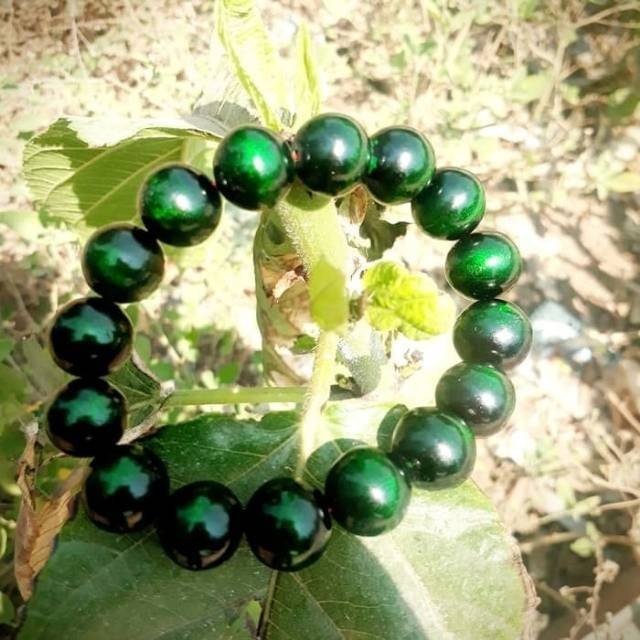 GELANG TASBIH FOSIL AKAR BAHAR HIJAU ZAMRUD