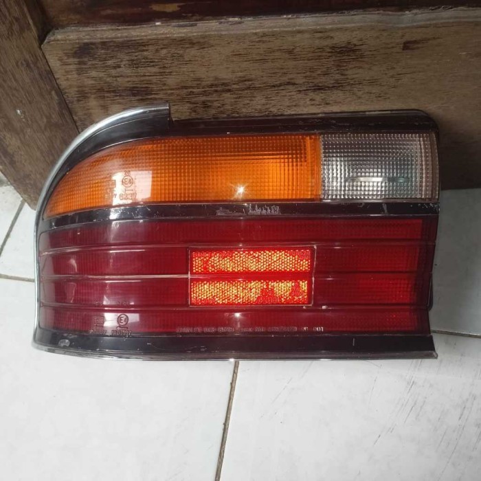 Stoplamp Lampu Belakang Mitsubishi Eterna KIRI