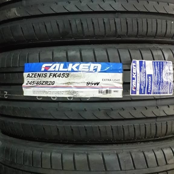 Ban Falken Azenis FK453 245/40 R20