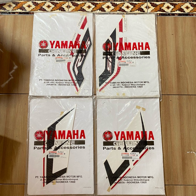 striping stiker SAYAP Yamaha R15 2015 merah original YGP