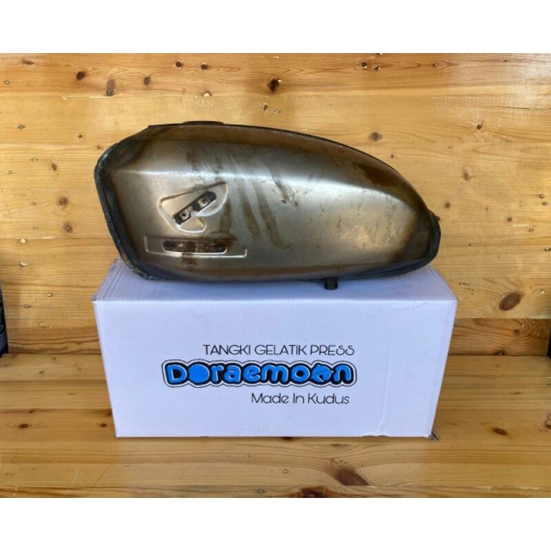 TANGKI NYA SULTAN DORAEMON CB100