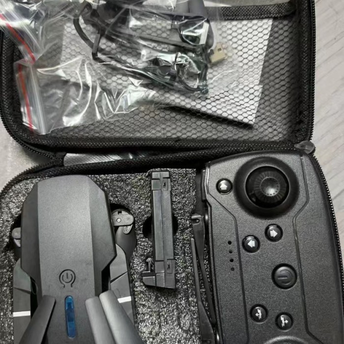 Drone E88 Mini E88 Camera Drone Mainan Anak