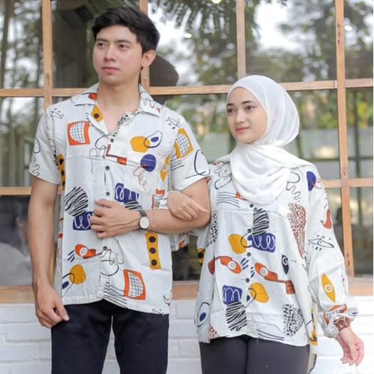 Kemeja Oversize Couple Bahan Rayon - Kemeja Pasangan Casual Stylish Baju Couple Terbaru Kekinian