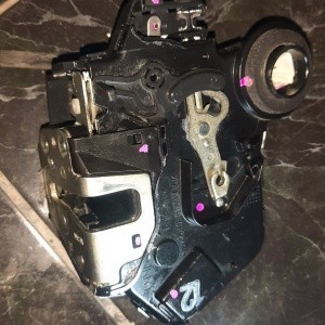 

Power Door Lock pintu Original innova Gen1 2004-2015 BARU