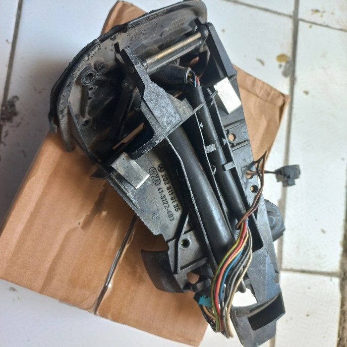 spion mercy E202 W210 kanan