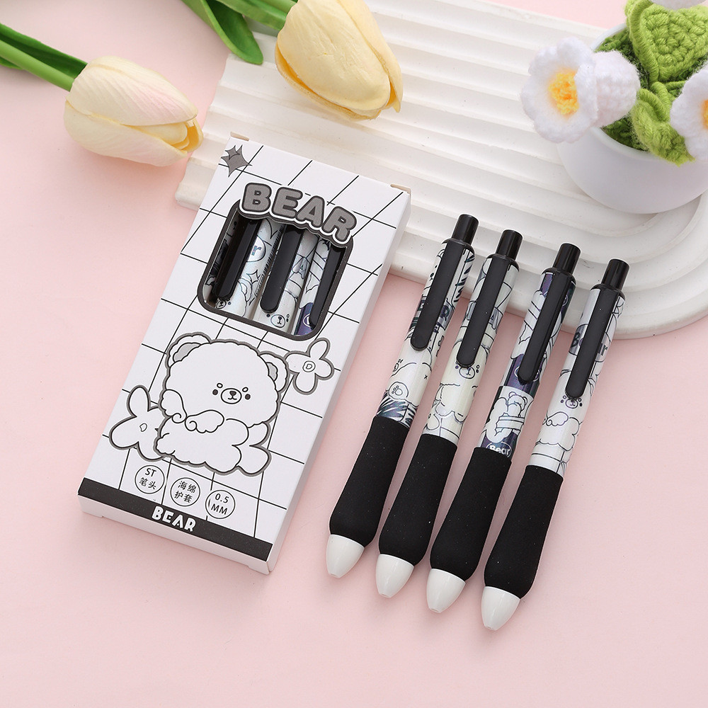 

TERFAVORIT PULPEN GEL MEKANIK ISI 4 PCS MOTIF BEAR BLACK AND WHITE EDITION