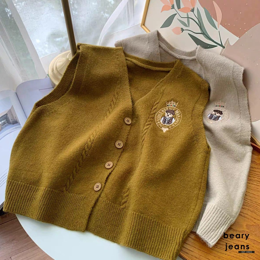 BEARY JEANS BJ216 | Little Bear Vest Women Summer 2024 Sleeveless Knitted Vest Wanita Motif Beruang 