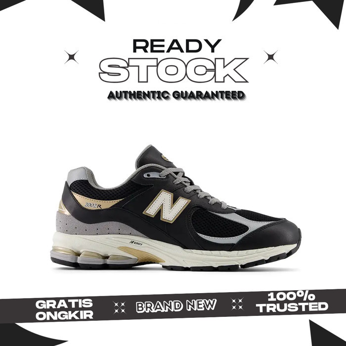 NB 2002R Black Sea Salt Gold Metallic