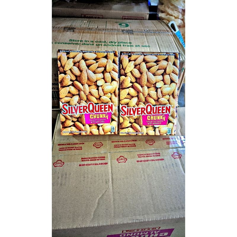 

chungky box isi 12 x 26g silverqueen almond Chocolate Cokelat Food Snack Coklat Cemilan