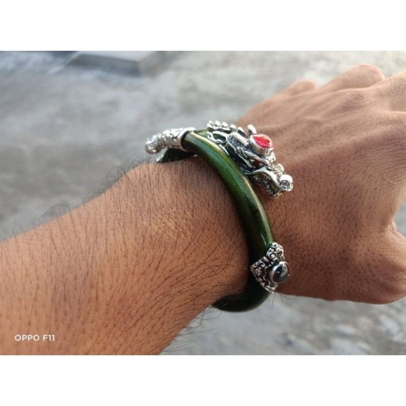 GELANG AKAR BAHAR HIJAU LUMUT VARIASI NAGA PERAK BERMAHKOTA BATU MARJAN