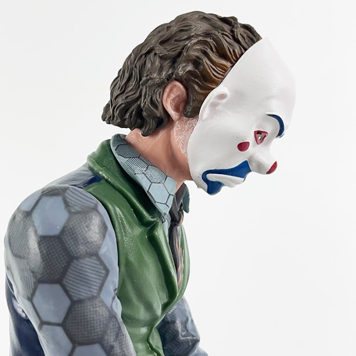 Top action figure joker heath ledger model duduk 24cm