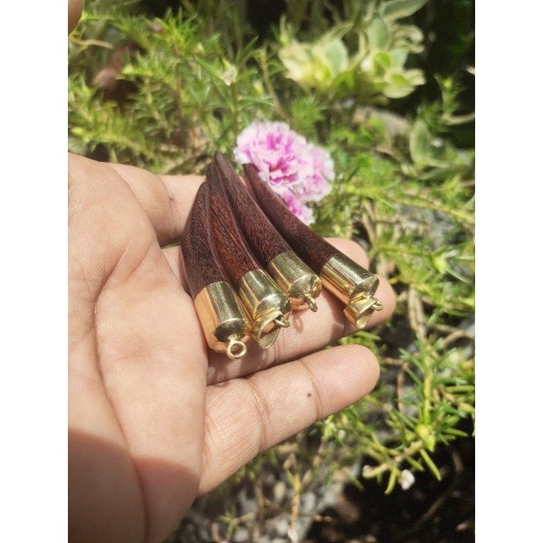 MAKRIFATBUSINESS Liontin Taring KAYU GALIH ASEM