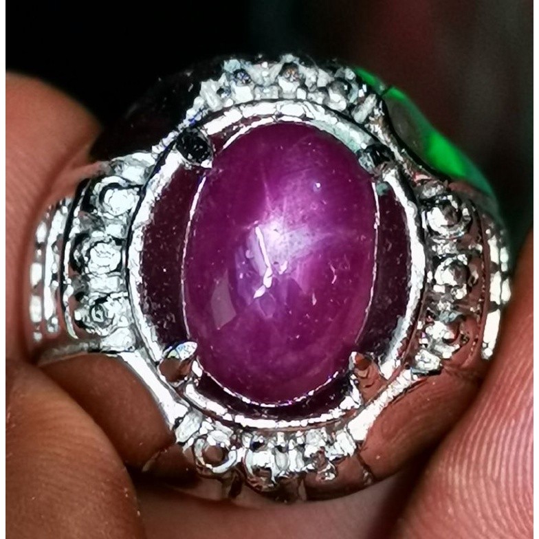 Batu asli natural ruby star